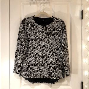 Black White Cheetah Leopard Print Long-sleeve Top